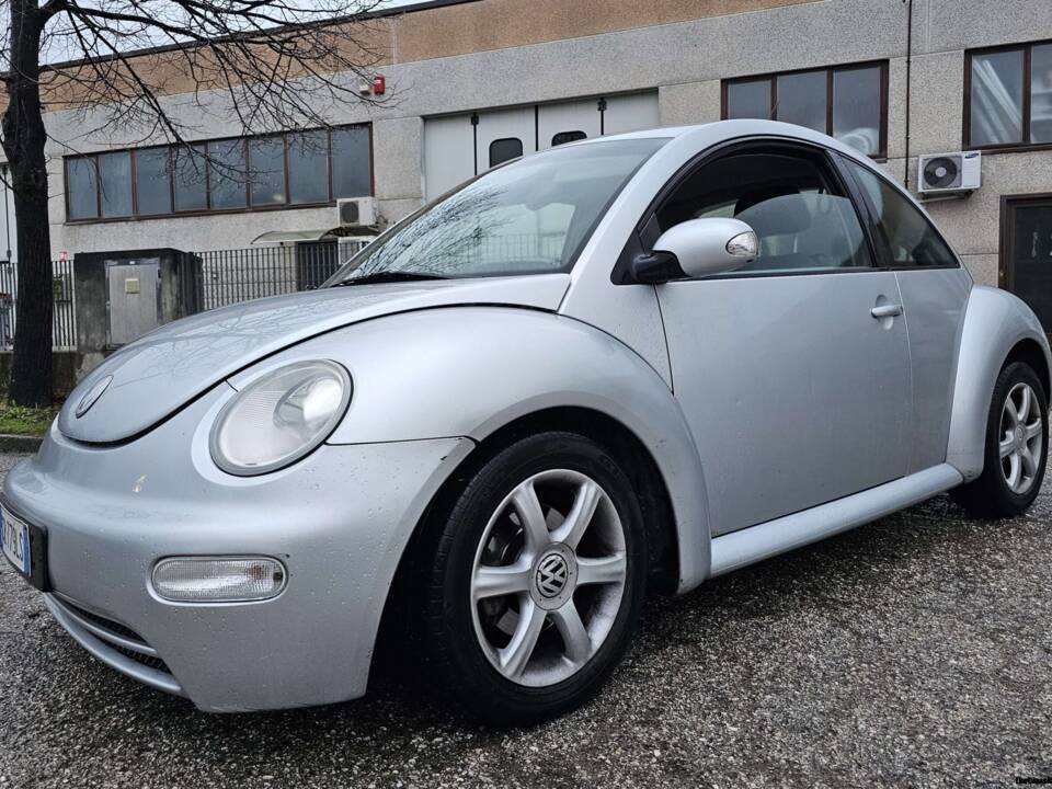 Image 1/22 of Volkswagen New Beetle 1.9 TDI (2003)