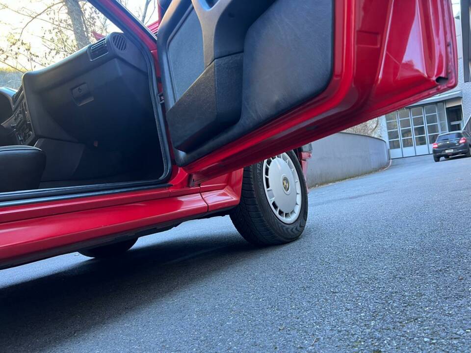 Bild 44/108 von BMW 325ix (1989)