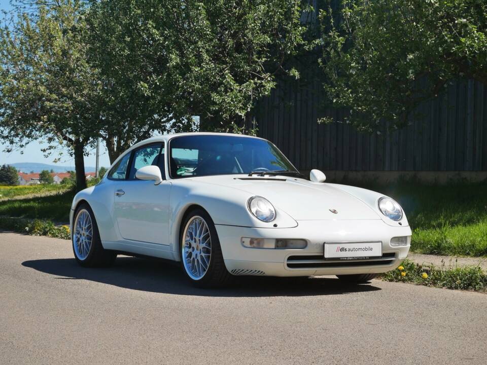 Image 2/42 of Porsche 911 Carrera (1900)
