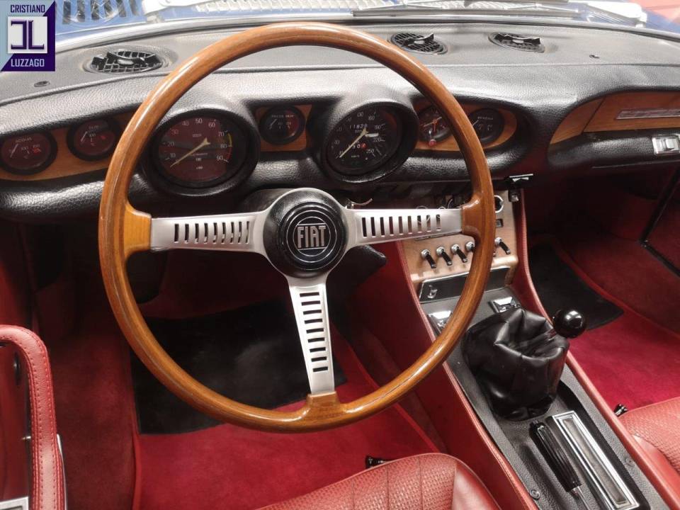 Immagine 26/50 di FIAT Dino Coupe (1967)