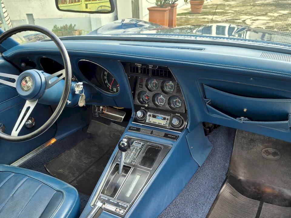 Image 41/55 of Chevrolet Corvette Stingray (1971)