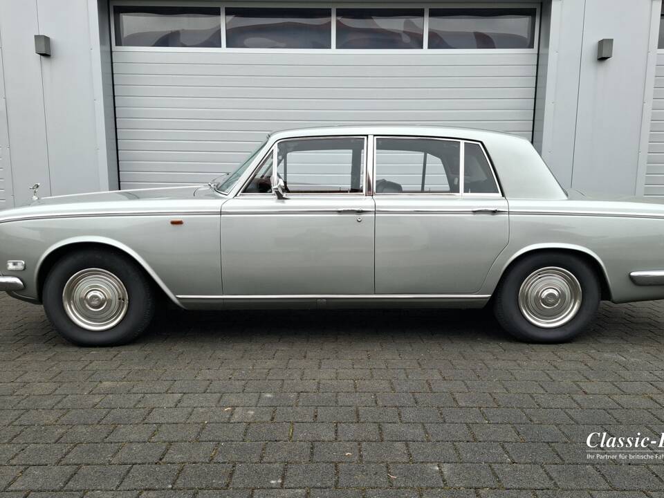 Imagen 3/28 de Rolls-Royce Silver Shadow I (1970)