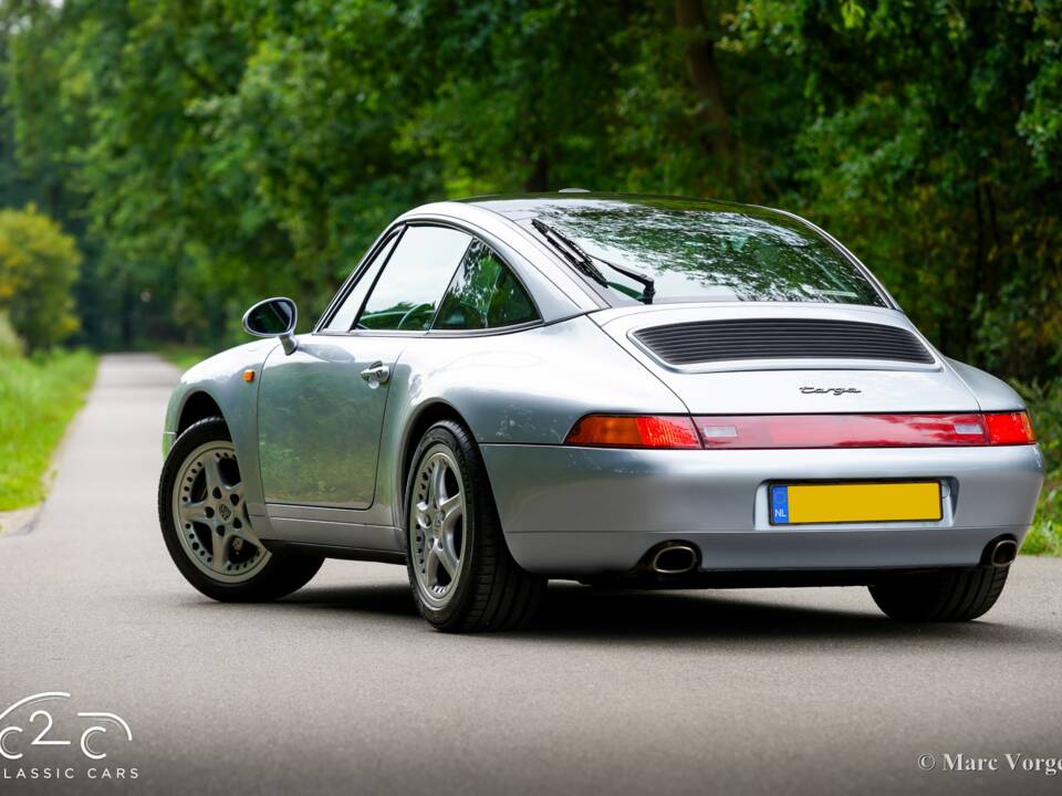 Image 55/63 of Porsche 911 Carrera (1996)