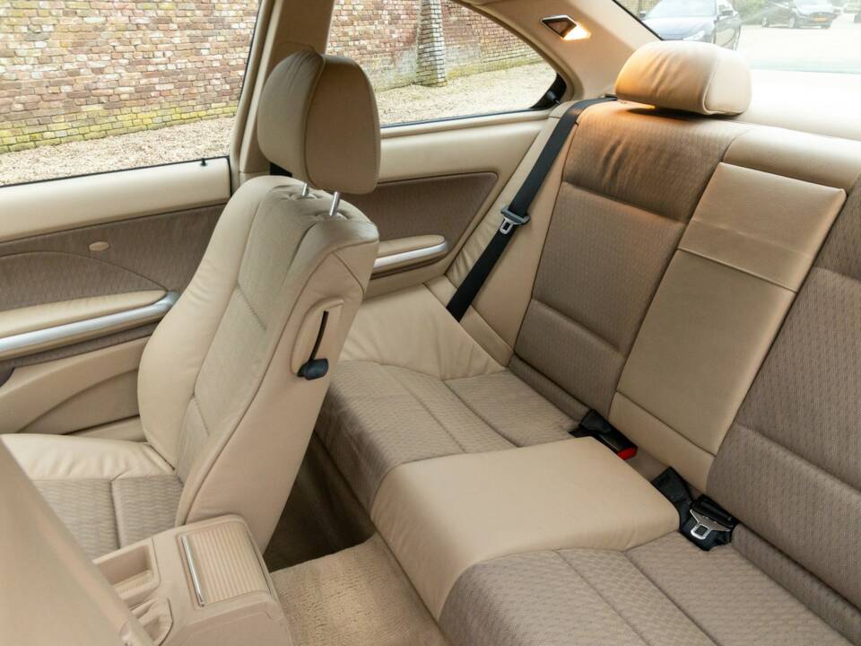 Bild 49/50 von BMW 323Ci (2001)