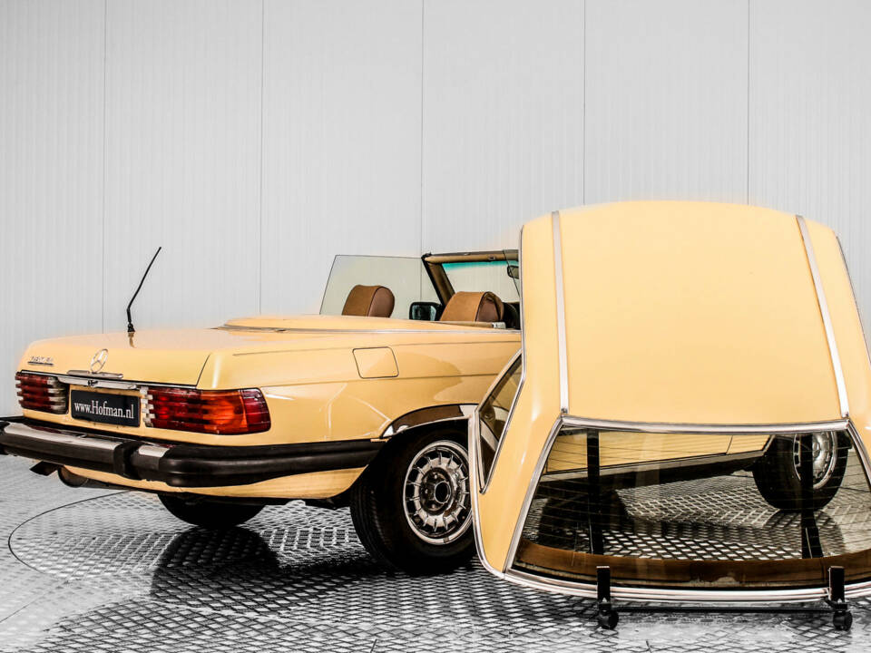 Image 12/34 of Mercedes-Benz 380 SL (1982)