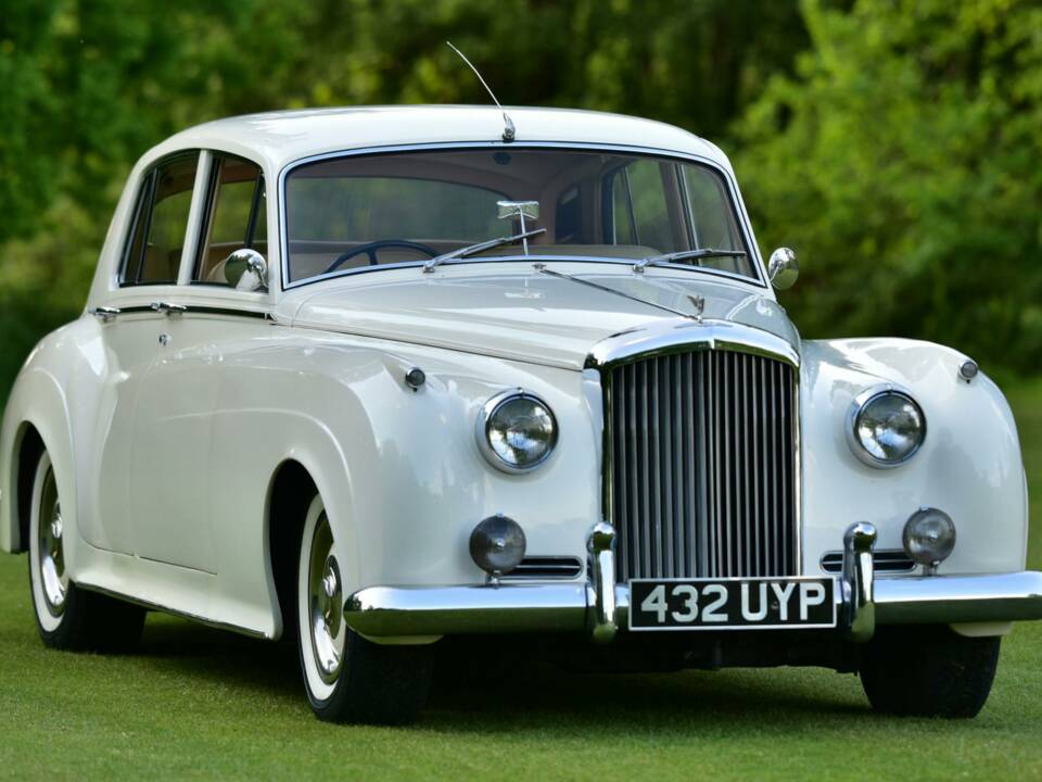 Bild 5/50 von Bentley S 2 (1961)