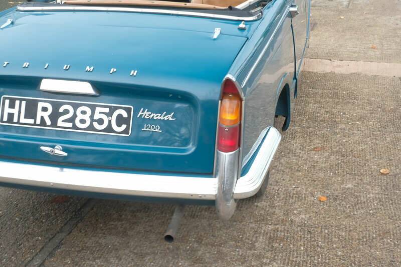 Bild 18/50 von Triumph Herald 1200 (1965)