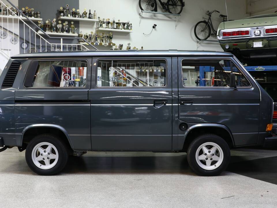 Bild 30/50 von Volkswagen T3 Caravelle GL 1.9 (1987)