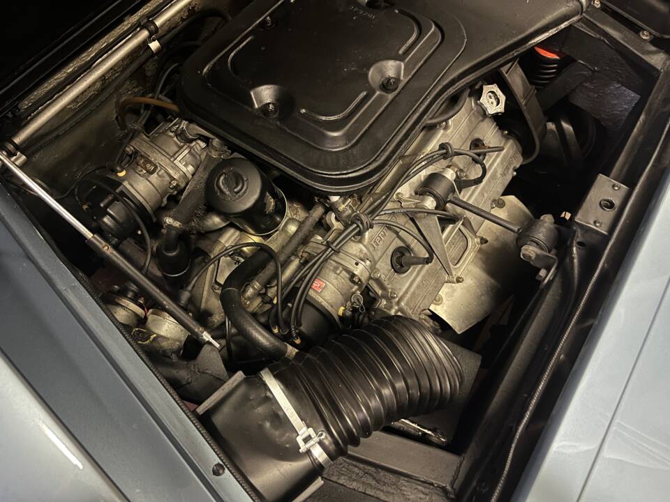 Bild 22/22 von Ferrari Dino 208 GT4 (1976)
