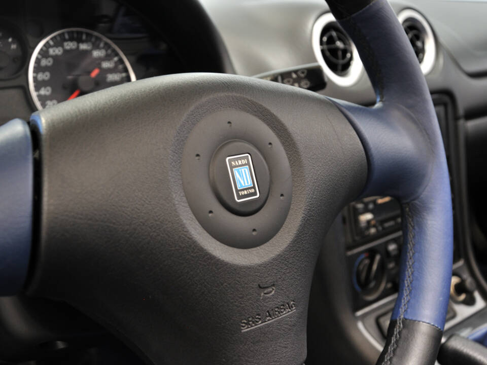 Image 26/47 of Mazda MX-5 1.8 (1999)