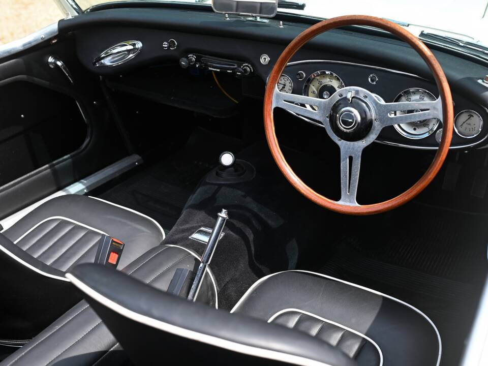 Bild 9/21 von Austin-Healey 100&#x2F;6 (BN4) (1958)