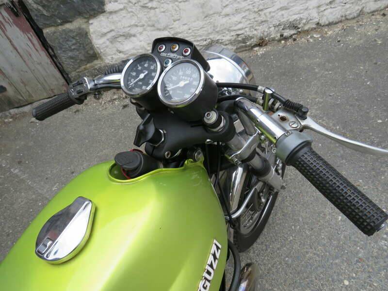 Image 6/45 of Moto Guzzi V7 Sport (1973)