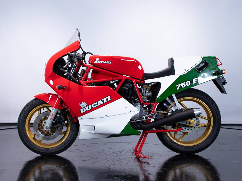 Afbeelding 1/50 van Ducati DUMMY (1987)