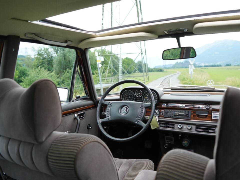 Afbeelding 6/89 van Mercedes-Benz 300 SEL 6.3 (1972)