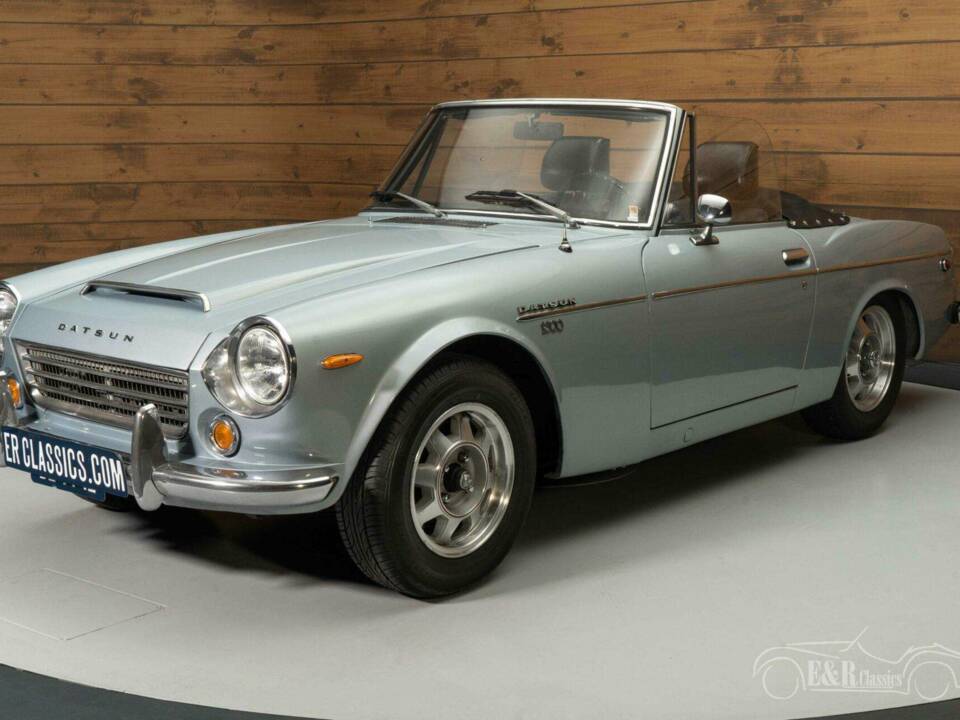 Image 4/19 de Datsun Fairlady 1600 (1969)