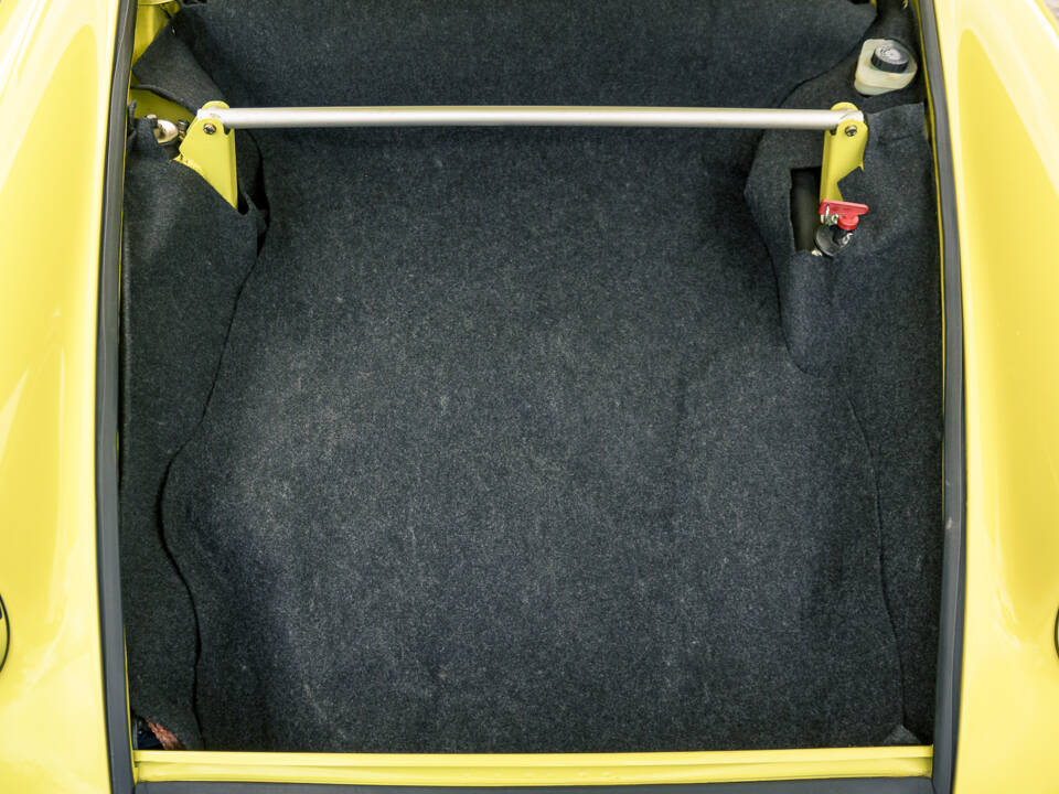 Imagen 55/56 de Porsche 911 Carrera RS 2.7 (Touring) (1973)