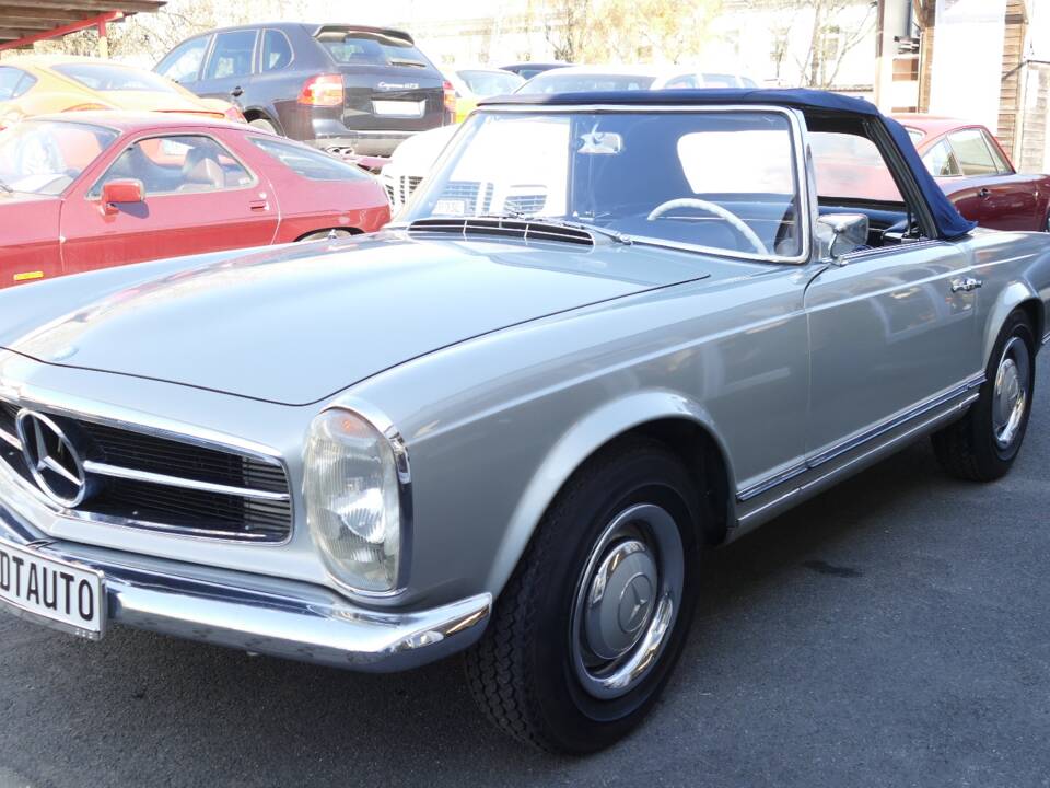 Image 8/34 de Mercedes-Benz 230 SL (1966)