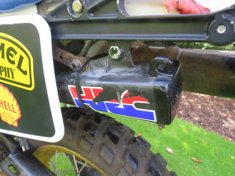 Bild 43/47 von Honda DUMMY (1985)