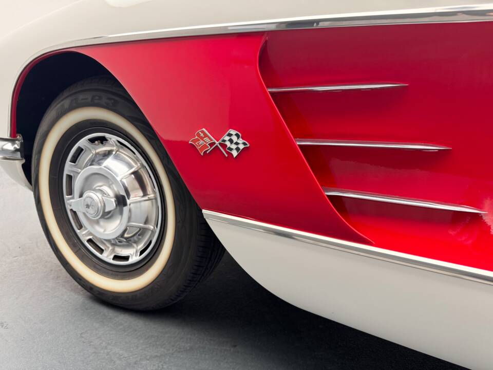 Image 7/19 of Chevrolet Corvette (1959)