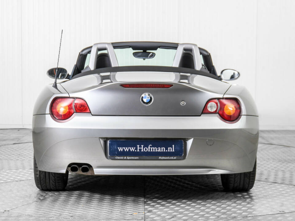 Image 13/50 de BMW Z4 2.2i (2004)