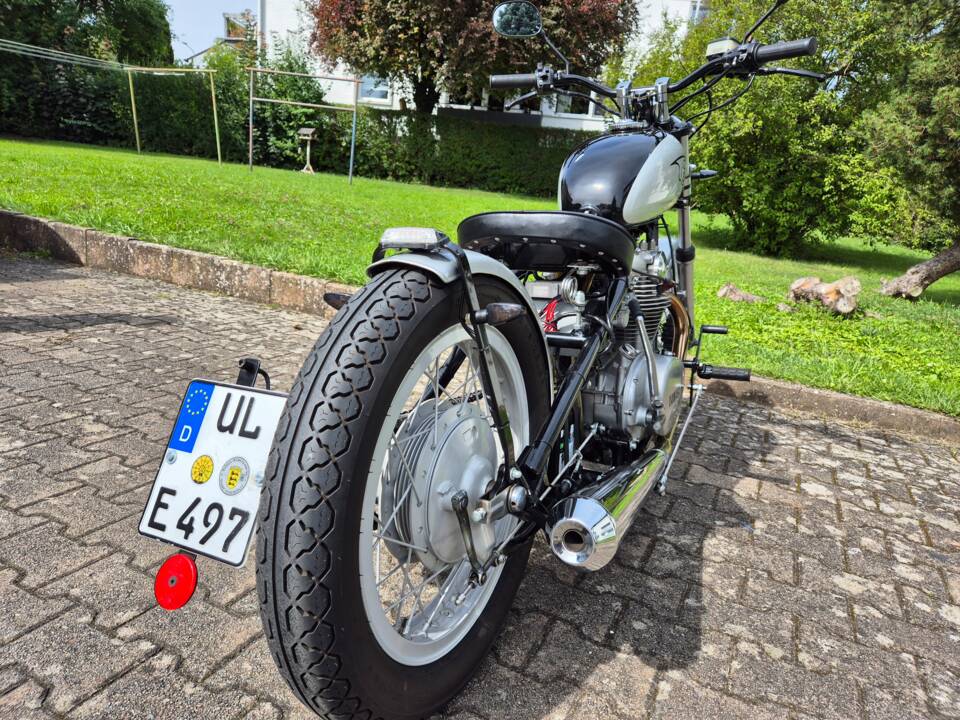 Bild 6/13 von Yamaha DUMMY (1982)