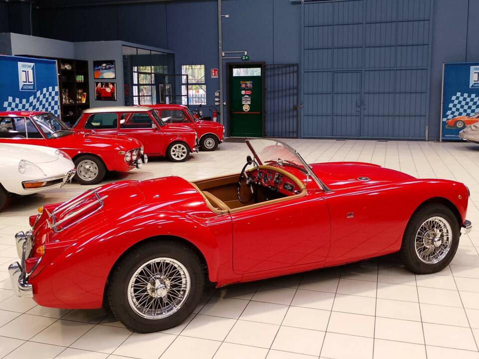Imagen 11/57 de MG MGA 1600 (1960)