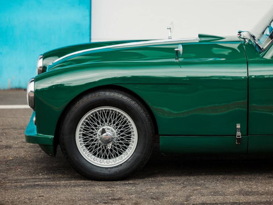 Bild 10/20 von Aston Martin DB 2&#x2F;4 Mk I (1954)