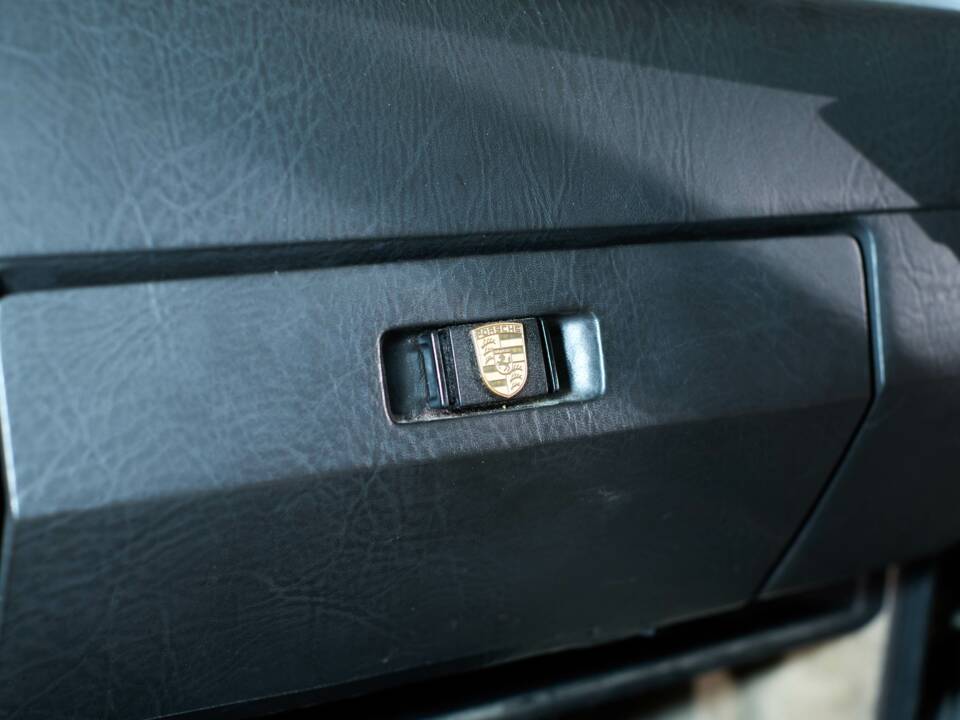 Imagen 31/96 de Porsche 924 S (1986)