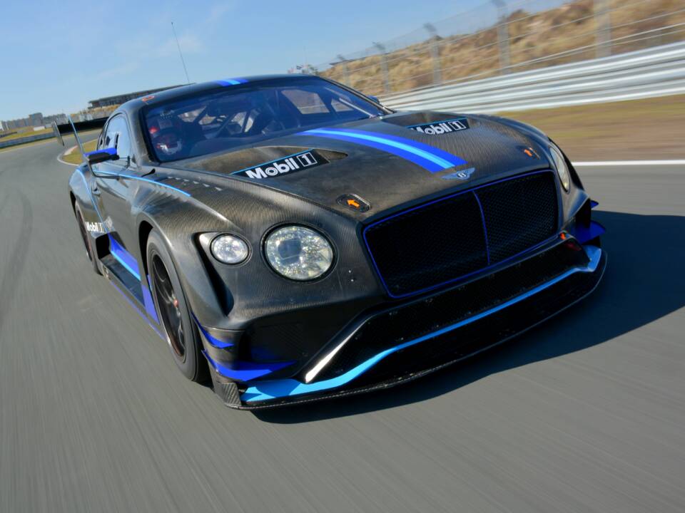 Image 5/15 de Bentley Continental GT V8 (2020)