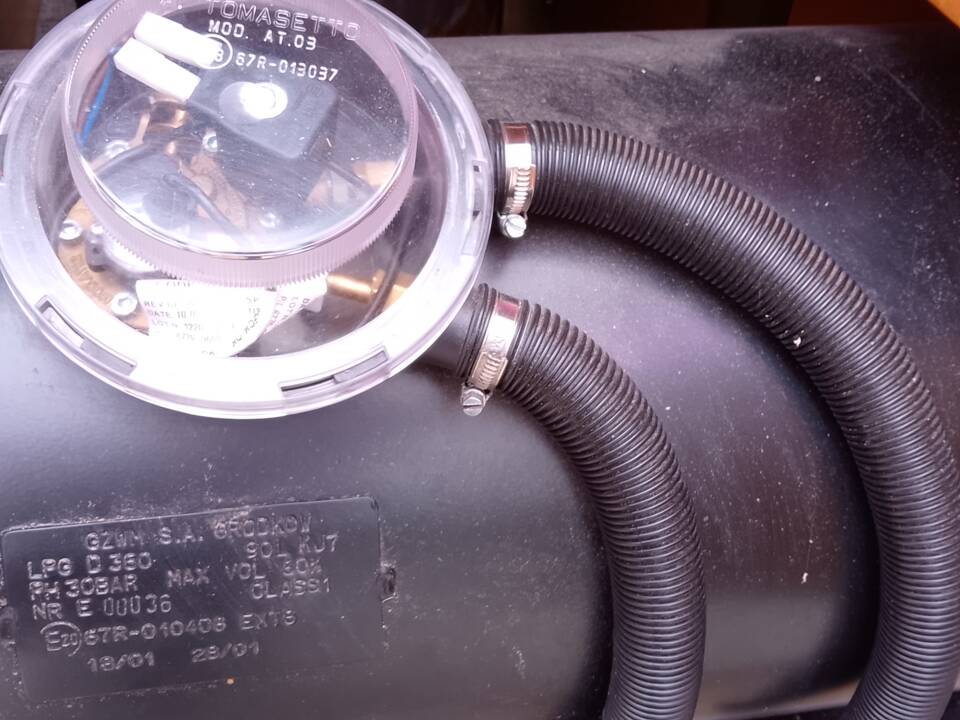 Image 31/50 of Peugeot J5 2.0 (1983)