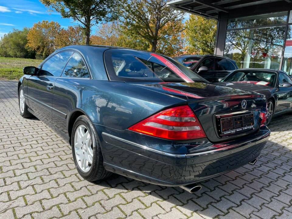 Image 5/20 de Mercedes-Benz CL 500 (2000)