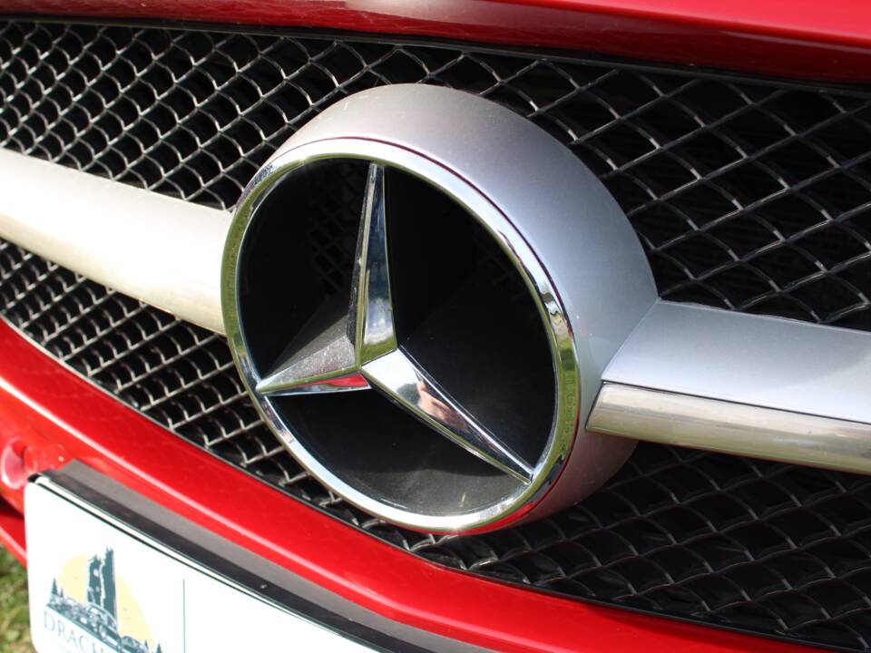 Image 11/57 of Mercedes-Benz SLS AMG (2010)