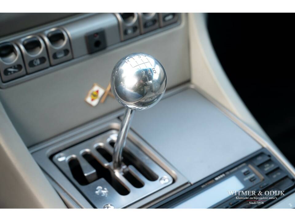 Image 14/29 of Ferrari 456 GT (1996)