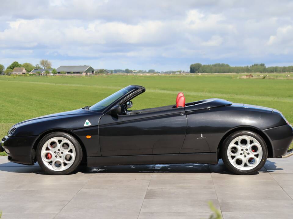 Image 48/50 of Alfa Romeo Spider 3.0 V6 24V (2001)