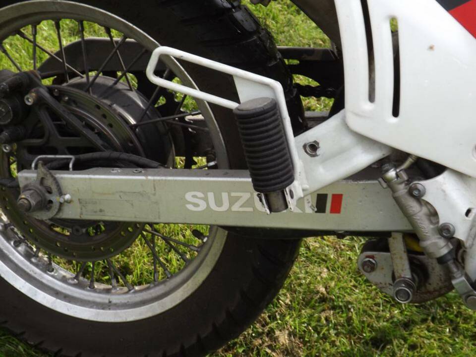 Immagine 28/34 di Suzuki DR 800S Big (1990)
