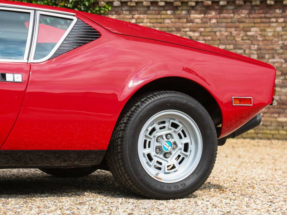 Image 25/50 of De Tomaso Pantera (1972)