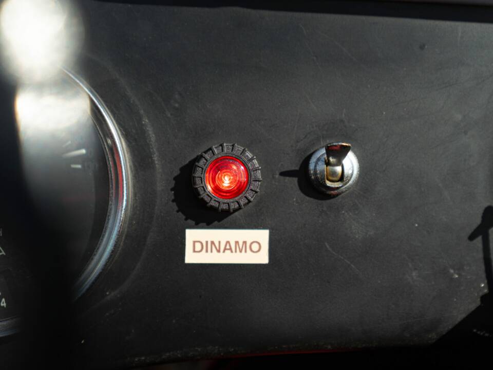 Afbeelding 48/50 van Abarth 750 Allemano Spider (1958)