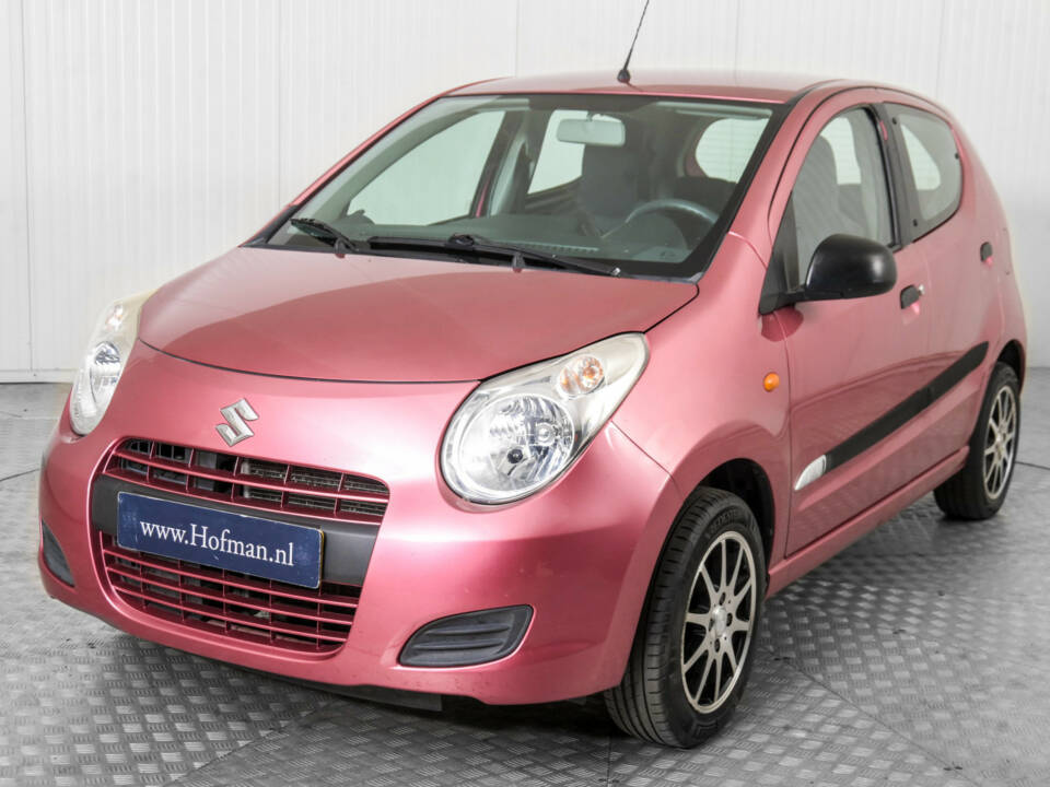 Image 17/48 of Suzuki Alto (2010)