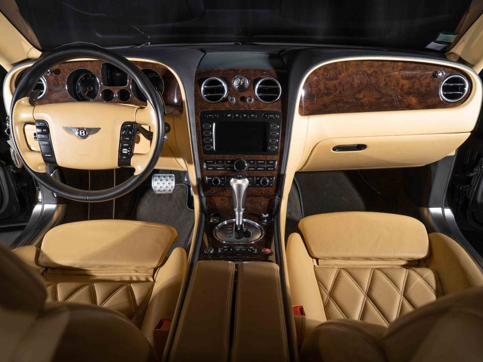 Afbeelding 13/17 van Bentley Continental Flying Spur (2006)
