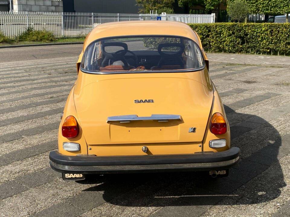 Image 5/50 of Saab 96 V4 (1975)