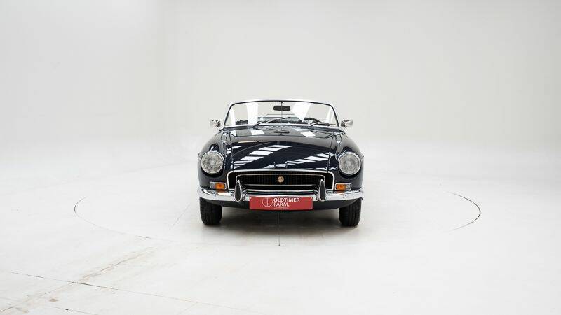 Image 5/15 of MG MGB (1972)