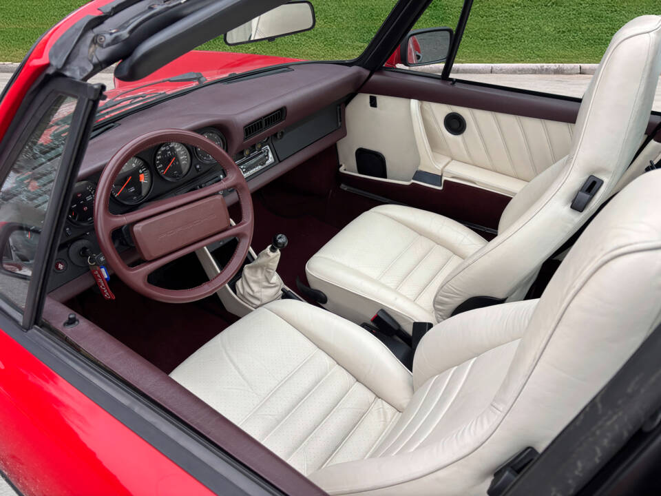 Bild 3/6 von Porsche 911 Carrera 3.2 (1985)