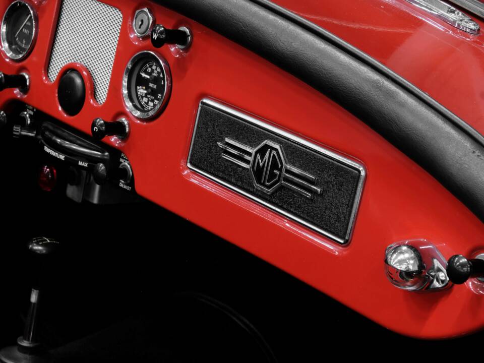 Imagen 24/45 de MG MGA 1500 (1957)