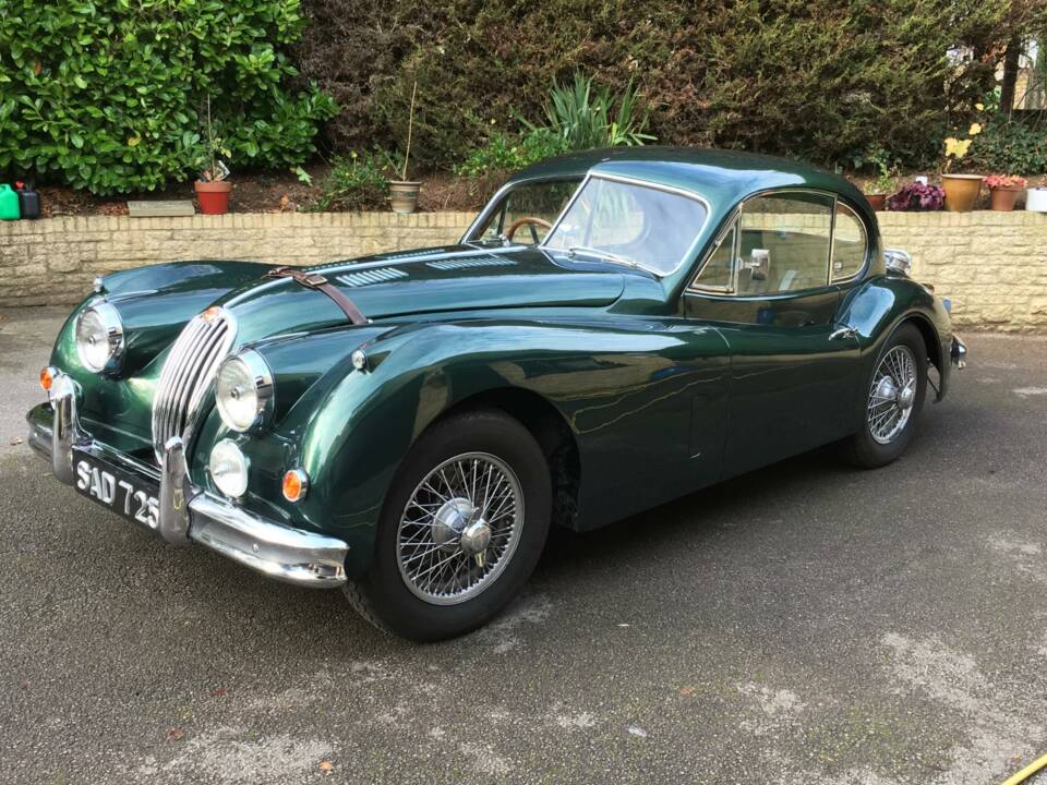 Bild 1/9 von Jaguar XK 140 FHC (1956)