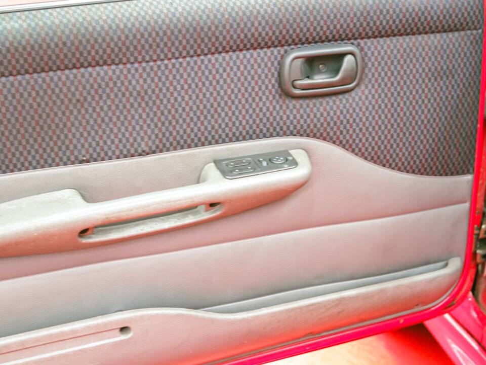 Image 37/39 of FIAT Punto GT (1995)