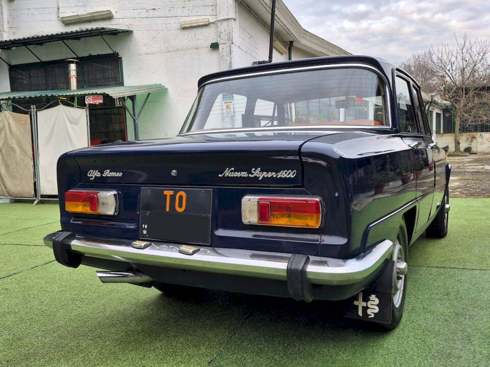 Imagen 13/67 de Alfa Romeo Giulia Nuova Super 1600 (1977)