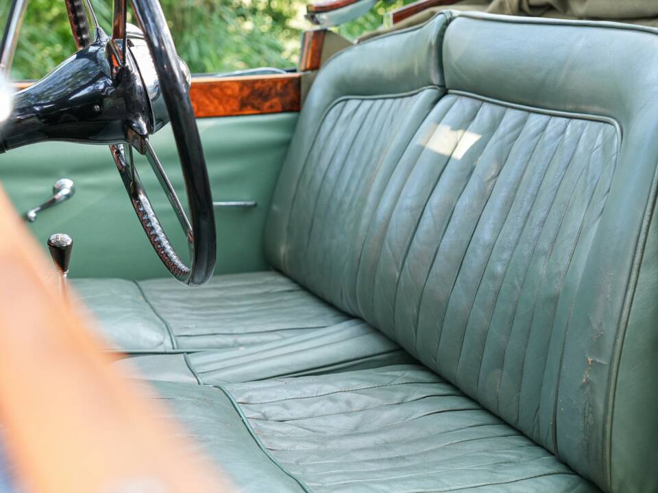 Image 20/50 of Jaguar XK 120 DHC (1953)