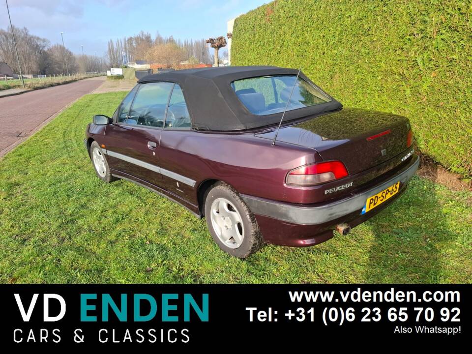 Bild 59/69 von Peugeot 306 1.8 (1996)