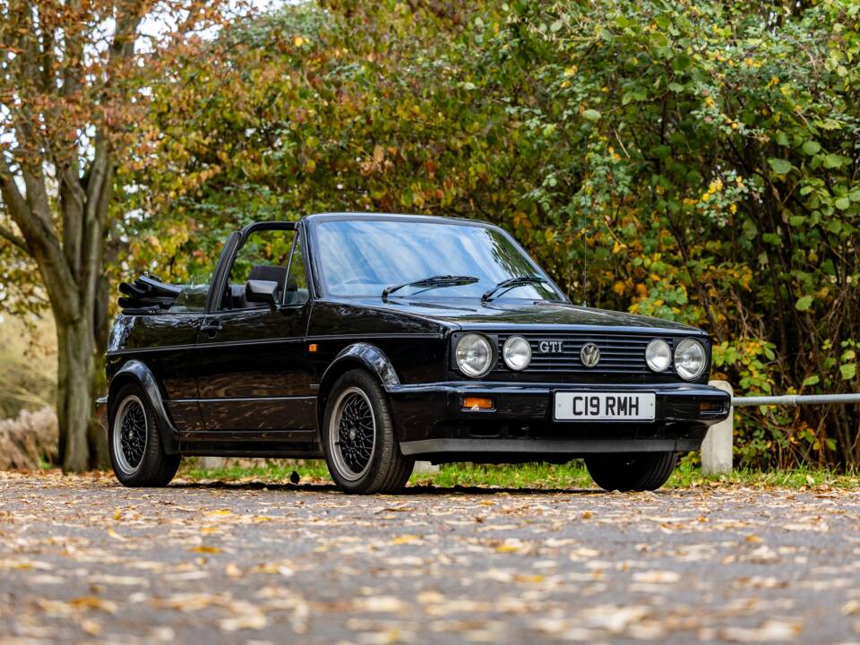 Afbeelding 13/46 van Volkswagen Golf I GTI 1.6 (1993)
