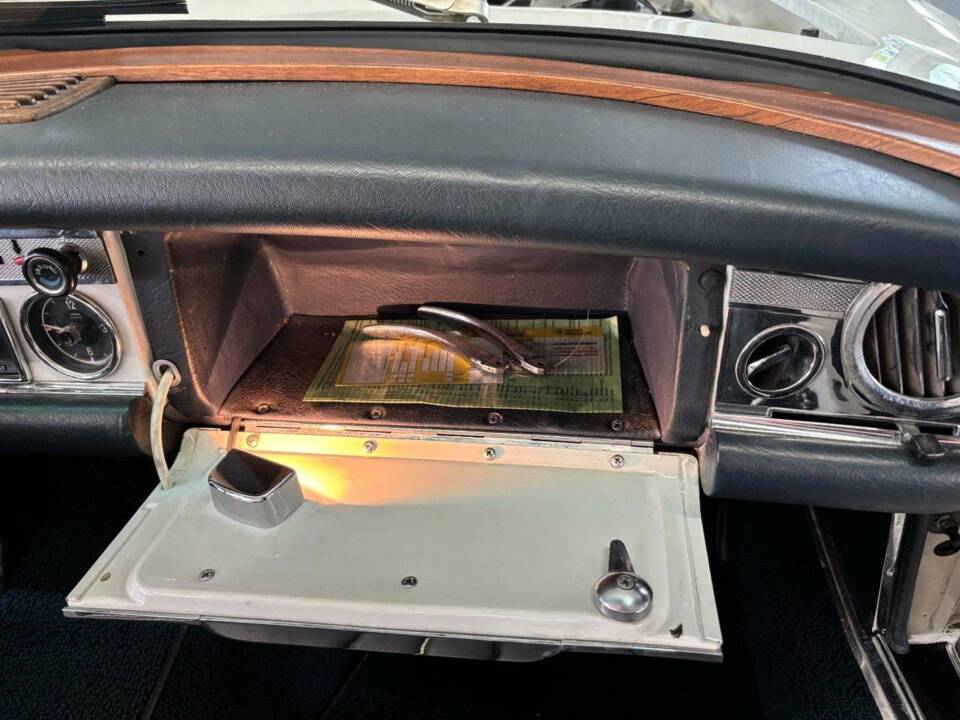 Immagine 4/6 di Mercedes-Benz 280 SL (1968)